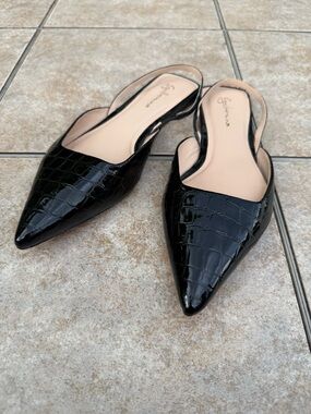 Guilhermina Slingback Pointed-Toe Flats in Black Croc Patent